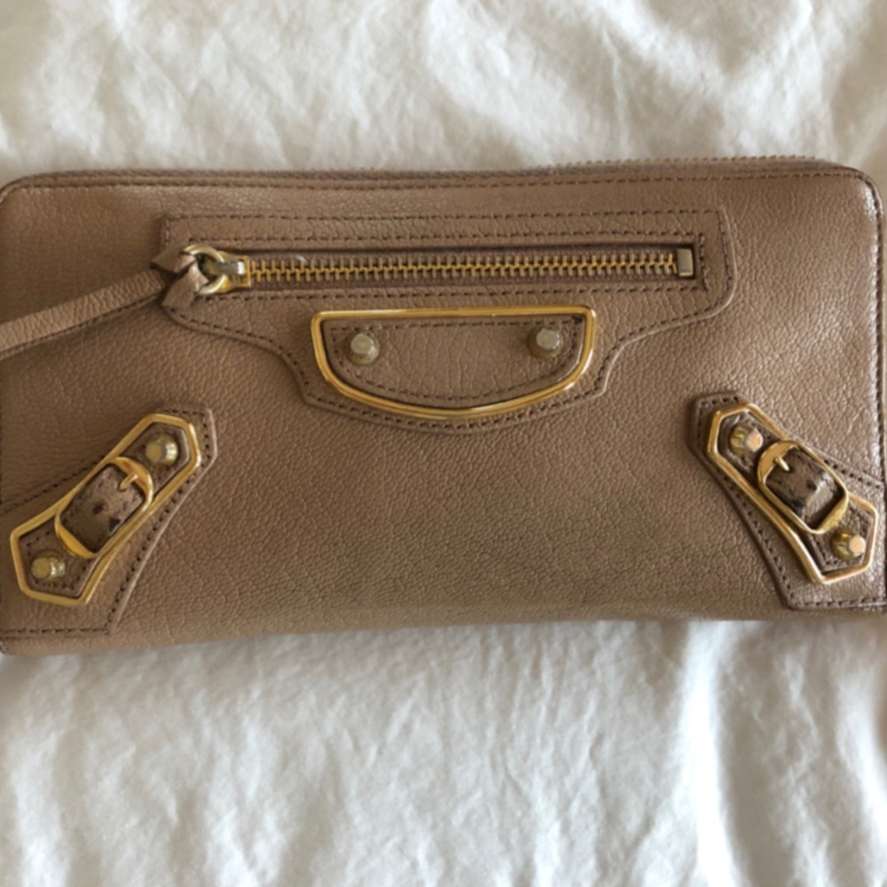 Balenciaga Soft Pink Gold Detailed Wallet